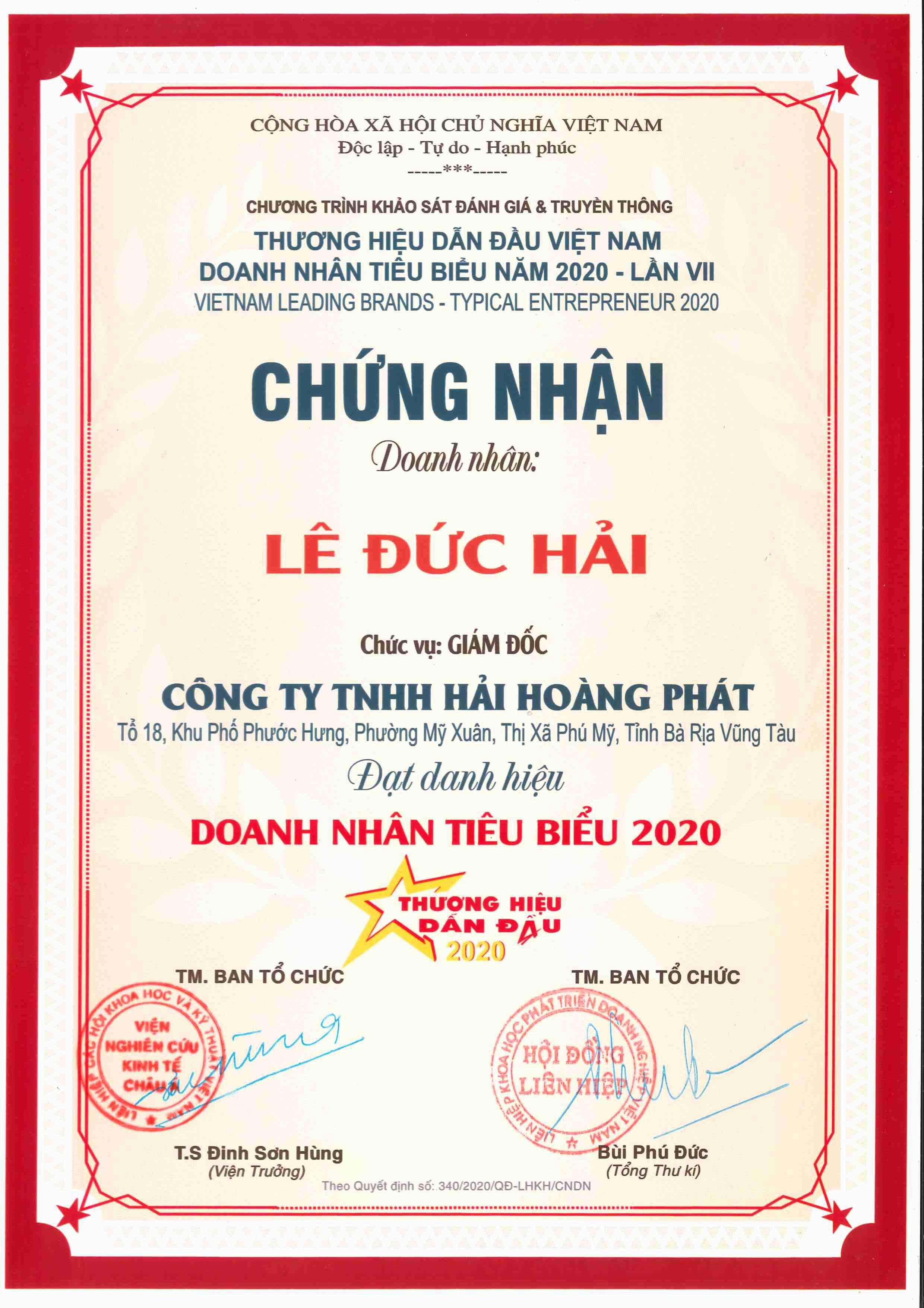 GIÁM ĐỐC ĐẠT DANH HIỆU 